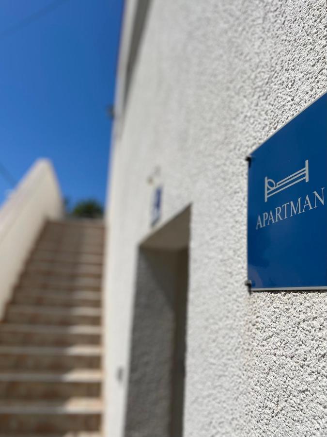 Mare I Kate Apartmani Tribunj  Exterior photo